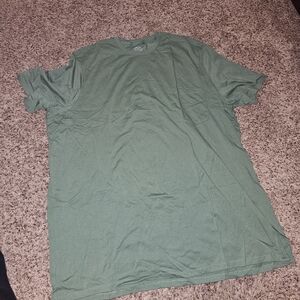 St. John's Bay Classic Green Short Sleeve Tee